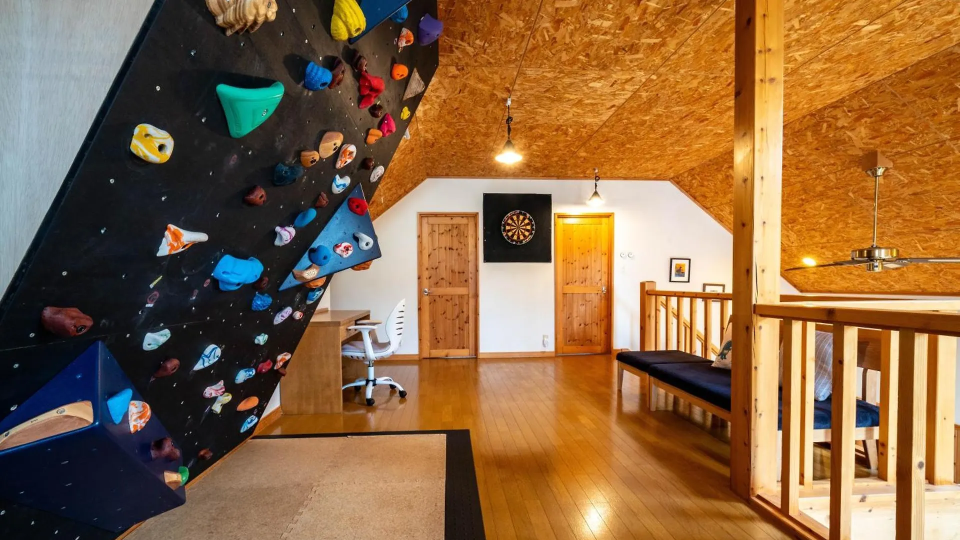 Ronin Lodge Furano Japan